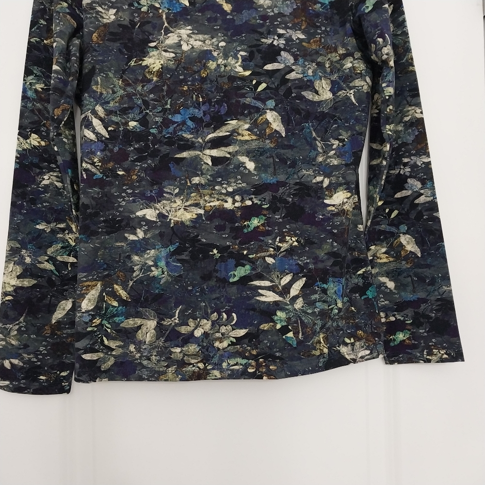 Peruvian Connection Blue Floral Long Sleeve Tee - Picture 8 of 9